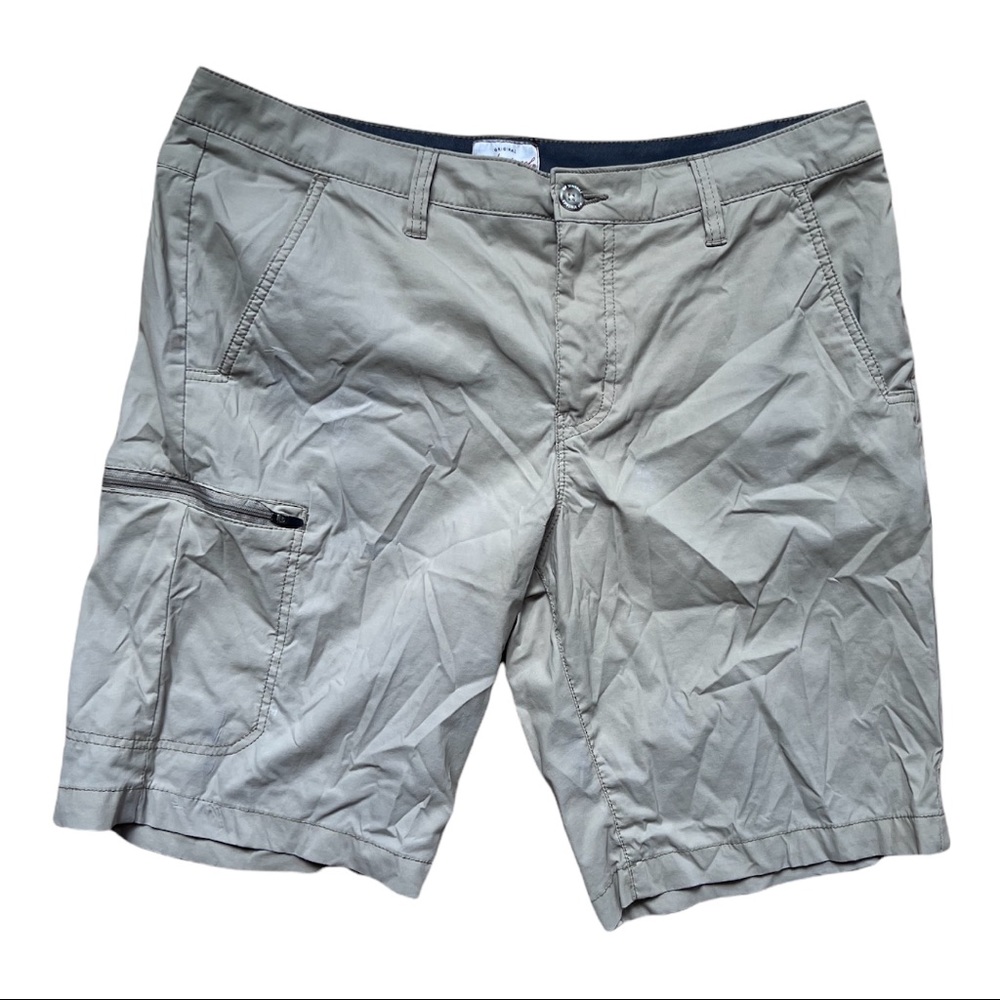 Weatherproof | Mens Cargo Athleisure Light Khaki Shorts